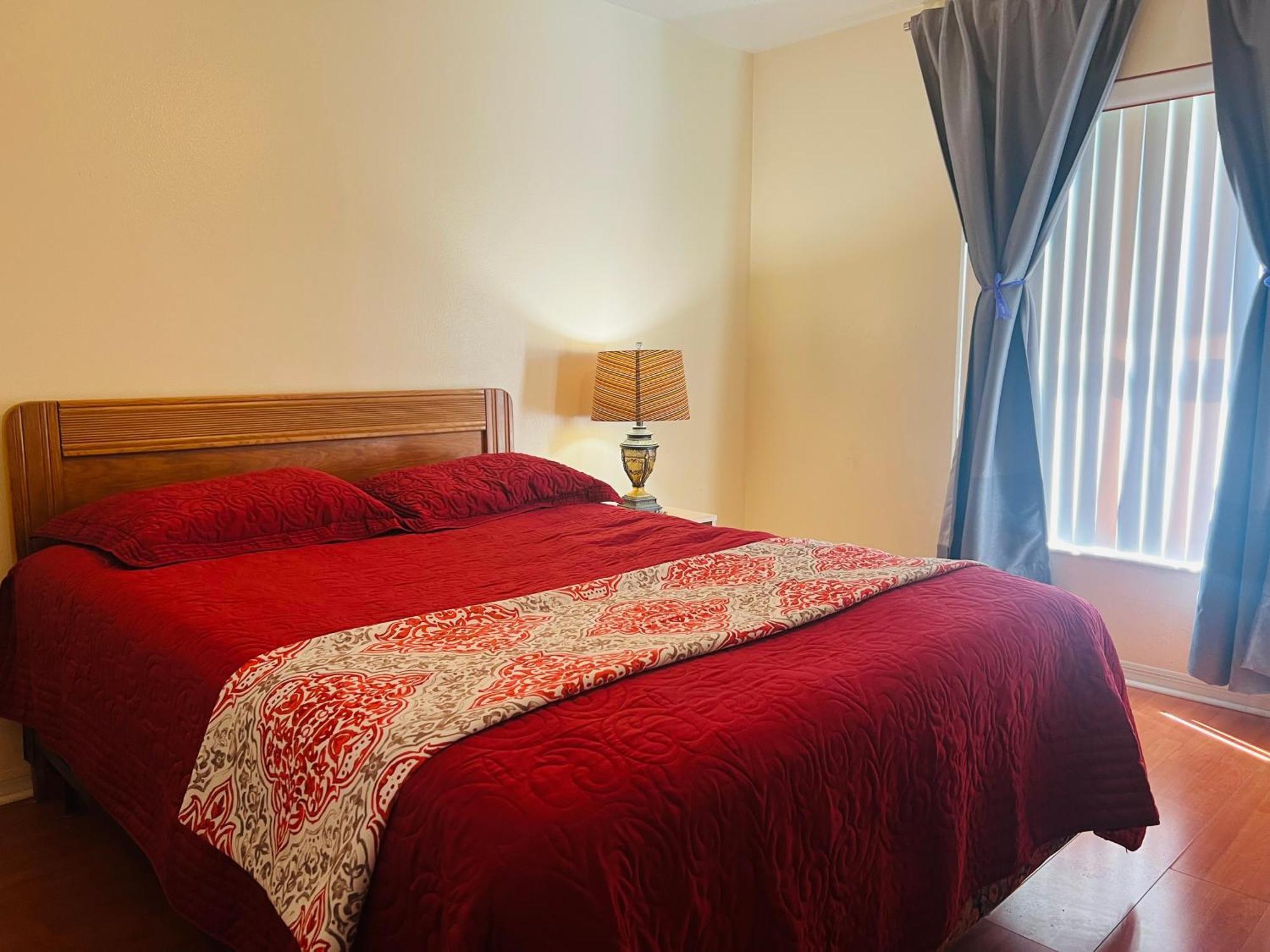 Room In Citrus Park And Carollwood, Close To The Airport & Downtown Tampa Kültér fotó